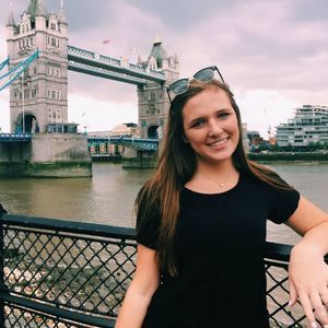 Meet your Posher, Katie